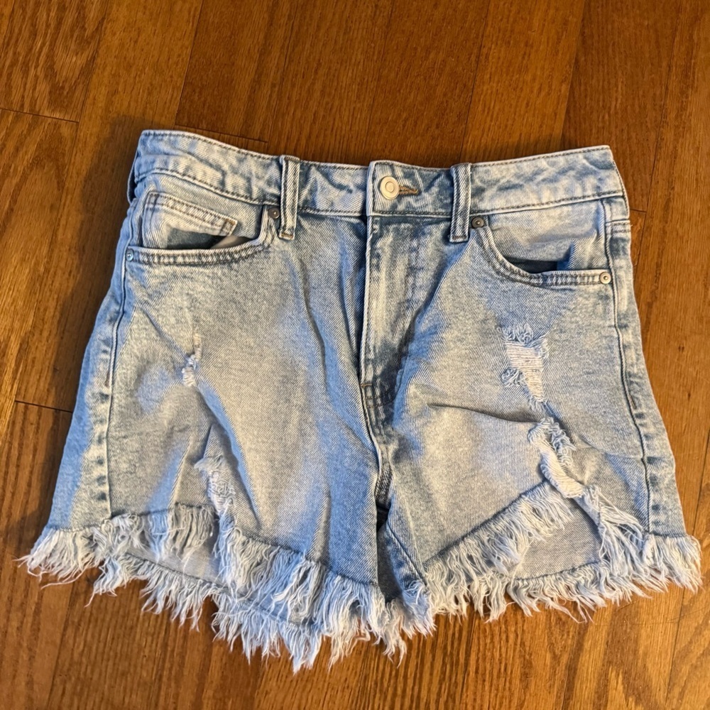 Celebrity Pink Distressed Denim Shorts Women Size 5/27